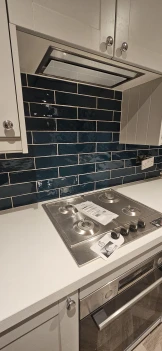 Kitchen splashback tiling